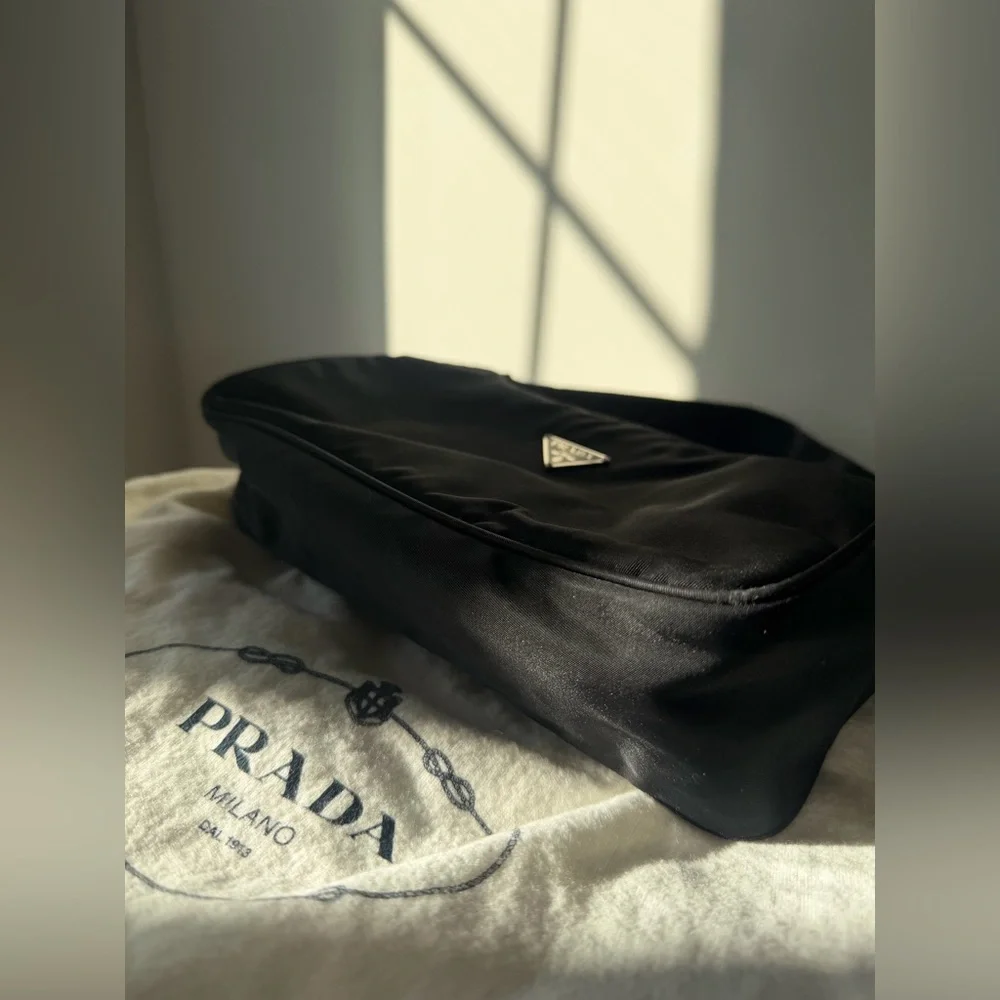 Prada Black re edition Tessuto Hobo Shoulder Bag